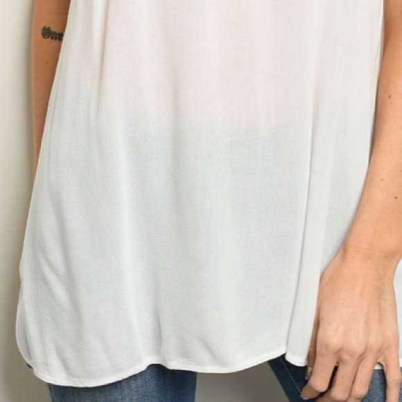 Ivory lace detail camisole tunic blouse - Picture 5 of 8